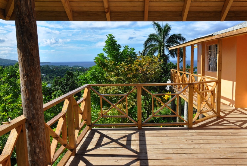 cottage-patio